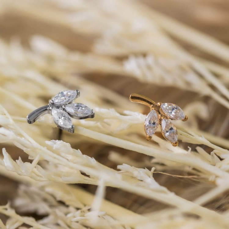 Tytanowy SREBRNY labret w kształcie listka z cyrkoniami