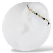 Złoty łańcuszek z opalizującymi czarnymi detalami
