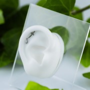 Tytanowy labret ozdobny z sztyletem i cyrkonią