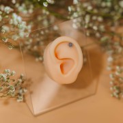 Stalowy labret w kształcie kwiatka